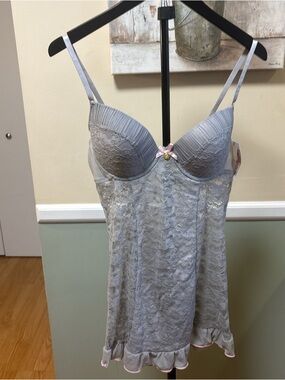 Jessica Simpson Light Gray Lace Chemise with Pink Bow Accent
